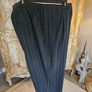 Dress Barn Navy Pinstripe Capris